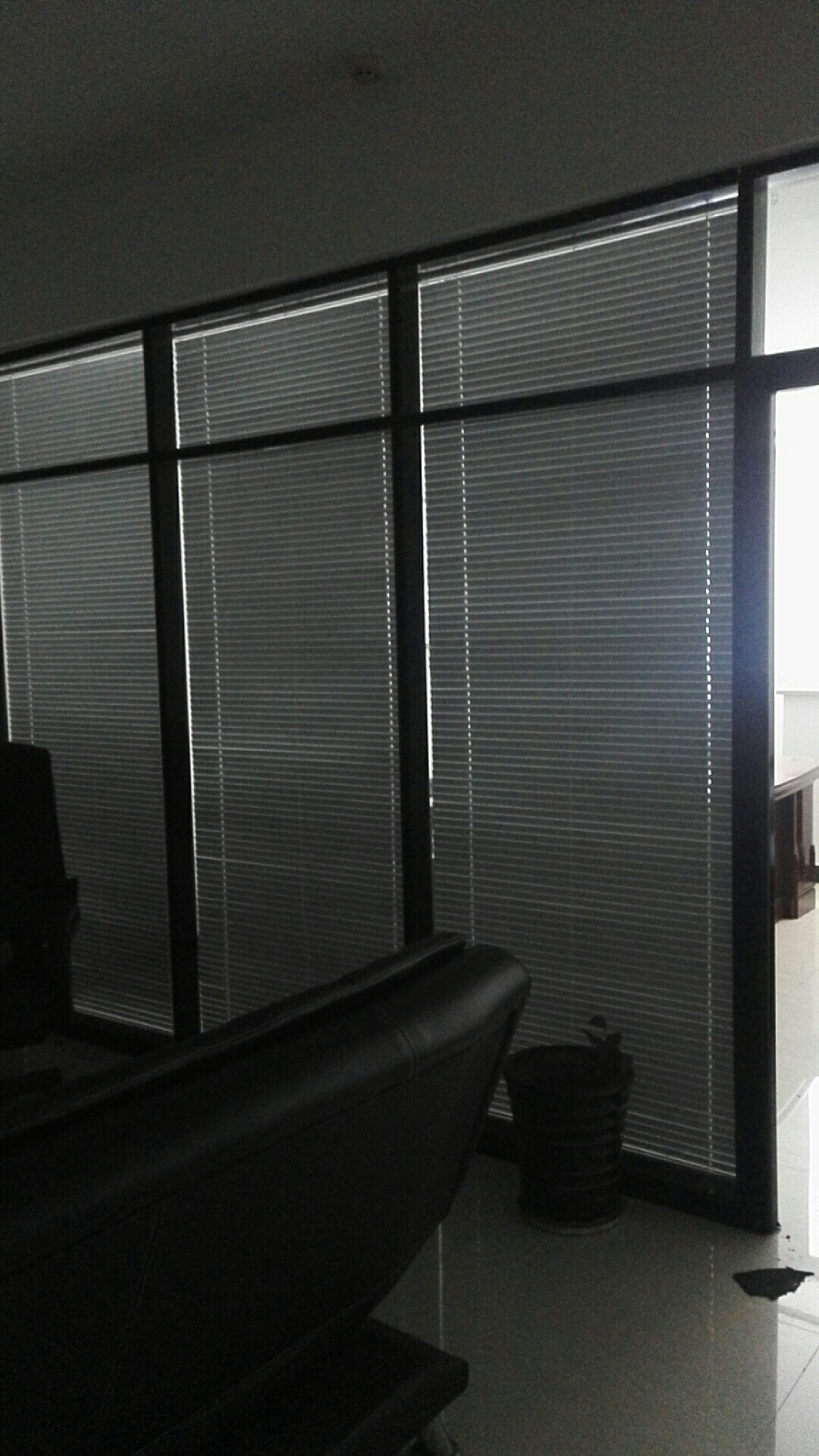 宜君家居百葉簾,宜君家居電動窗簾,宜君家居臺布、椅套,湖南宜君家居有限公司