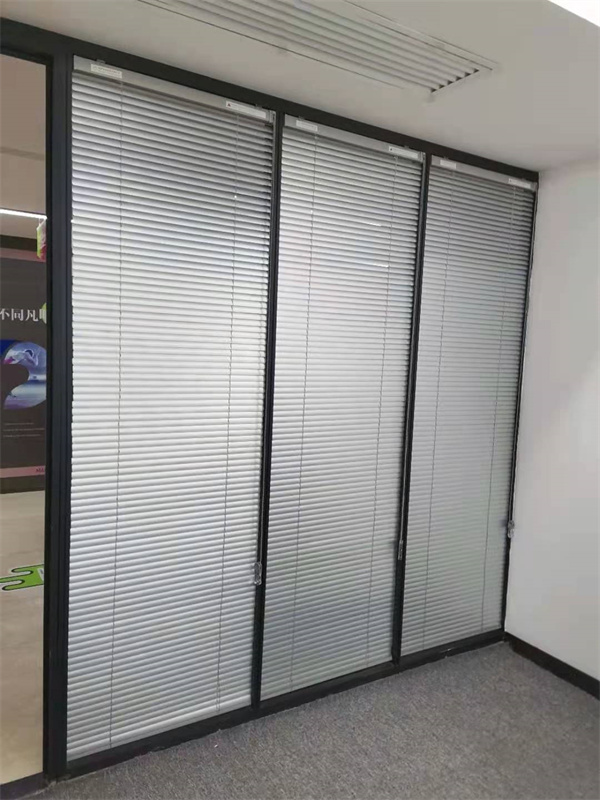 宜君家居百葉簾,宜君家居電動(dòng)窗簾,宜君家居臺(tái)布、椅套,湖南宜君家居有限公司